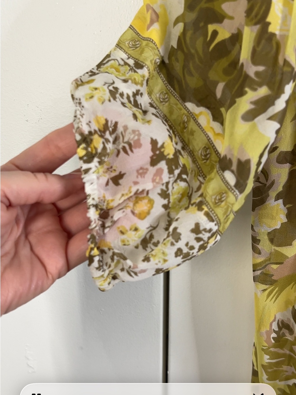 Joie Sheer Floral Boho mini dress Size Medium M Silk Blend 3/4 bell sleeve - Picture 4 of 11